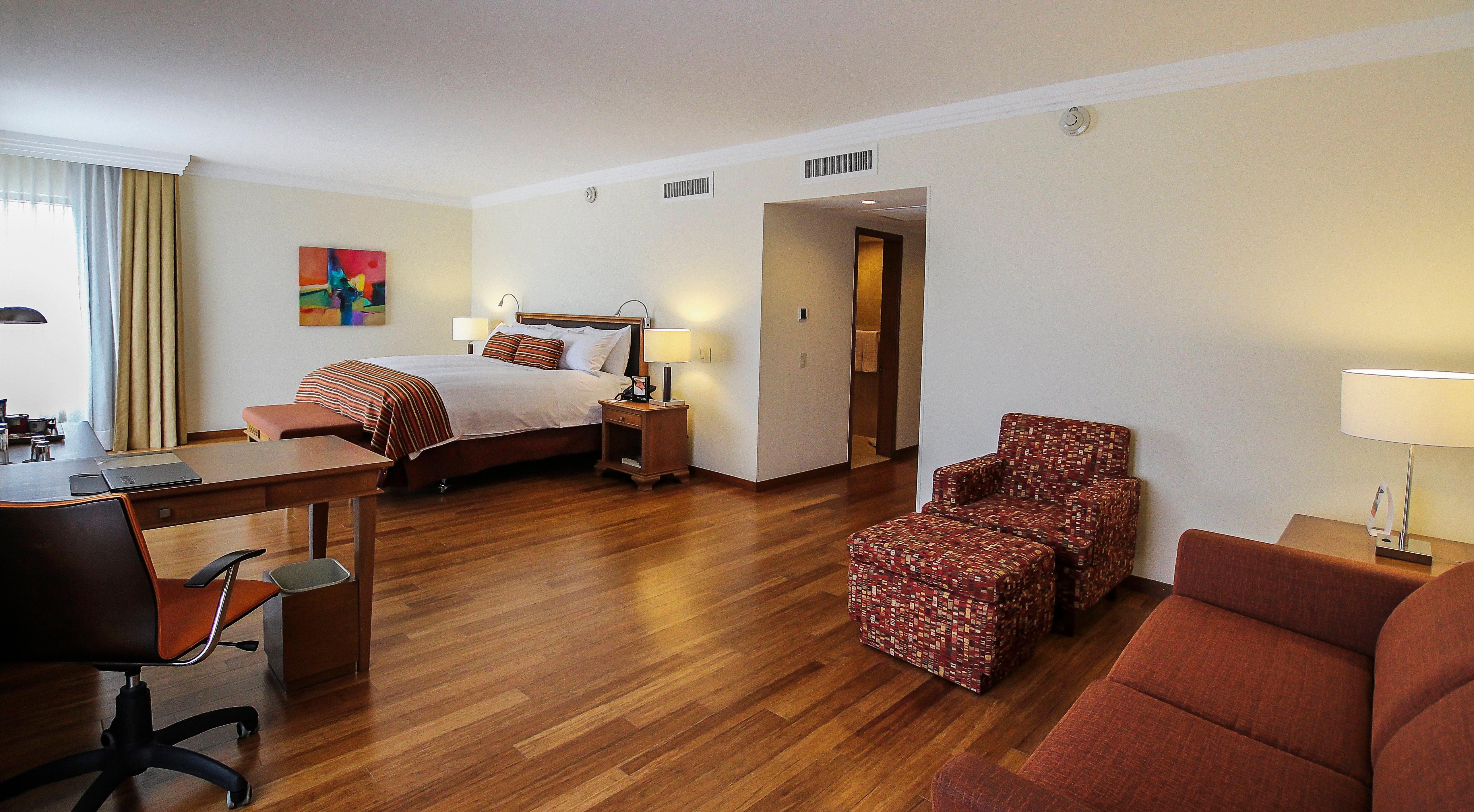 Hotel Intercontinental Cali By Ihg Exterior foto A room at the hotel