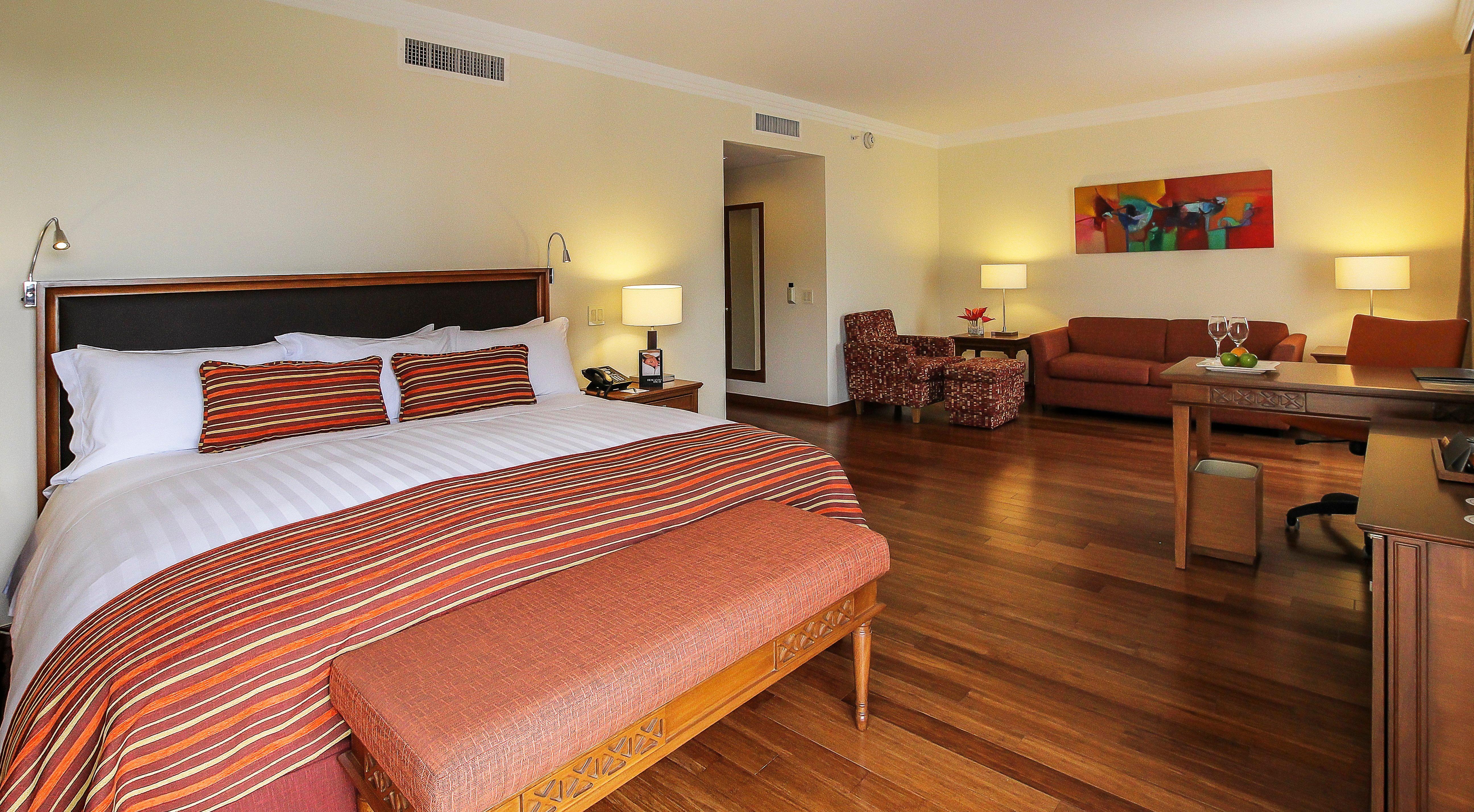 Hotel Intercontinental Cali By Ihg Exterior foto A room at the hotel