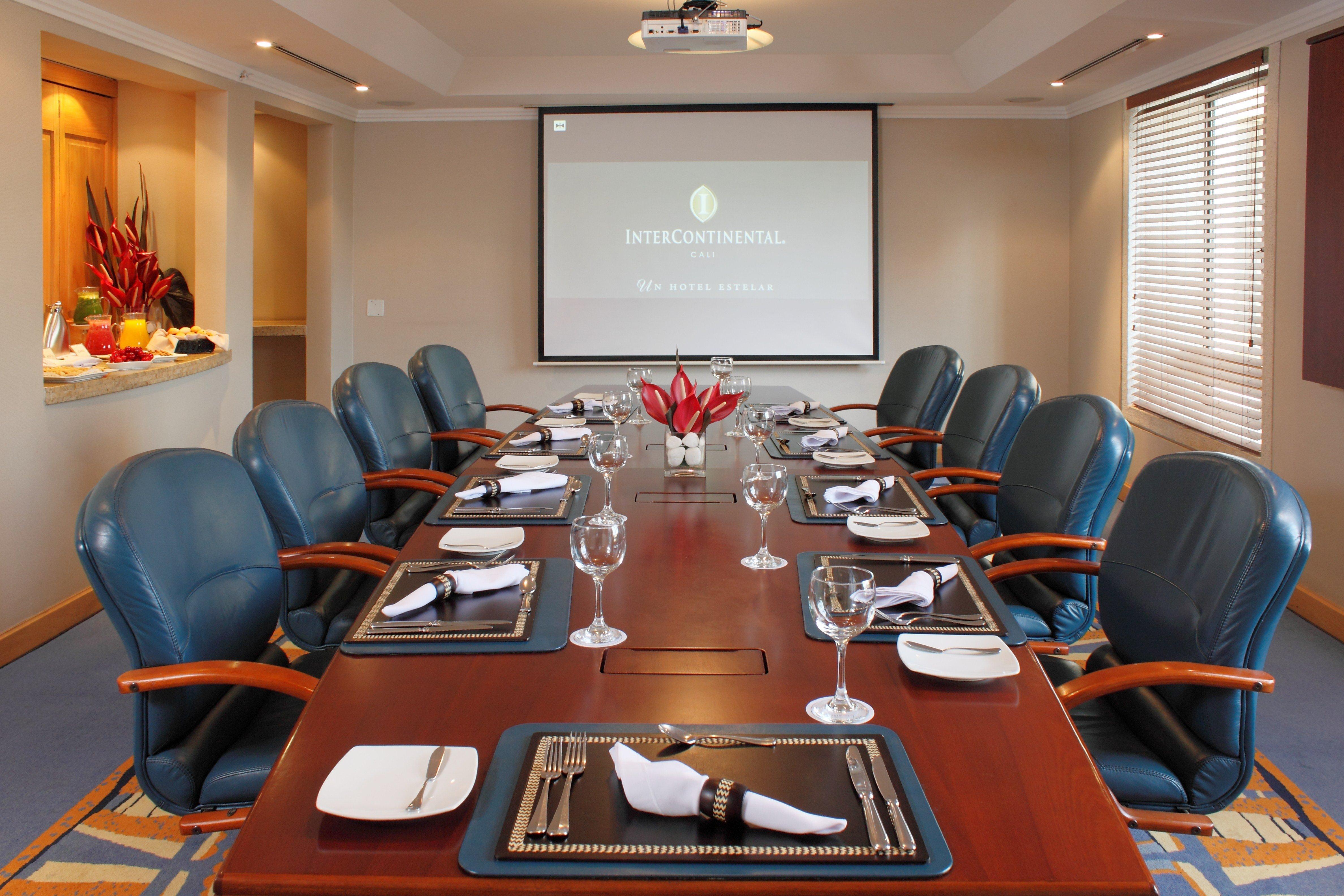 Hotel Intercontinental Cali By Ihg Exterior foto A boardroom at a hotel